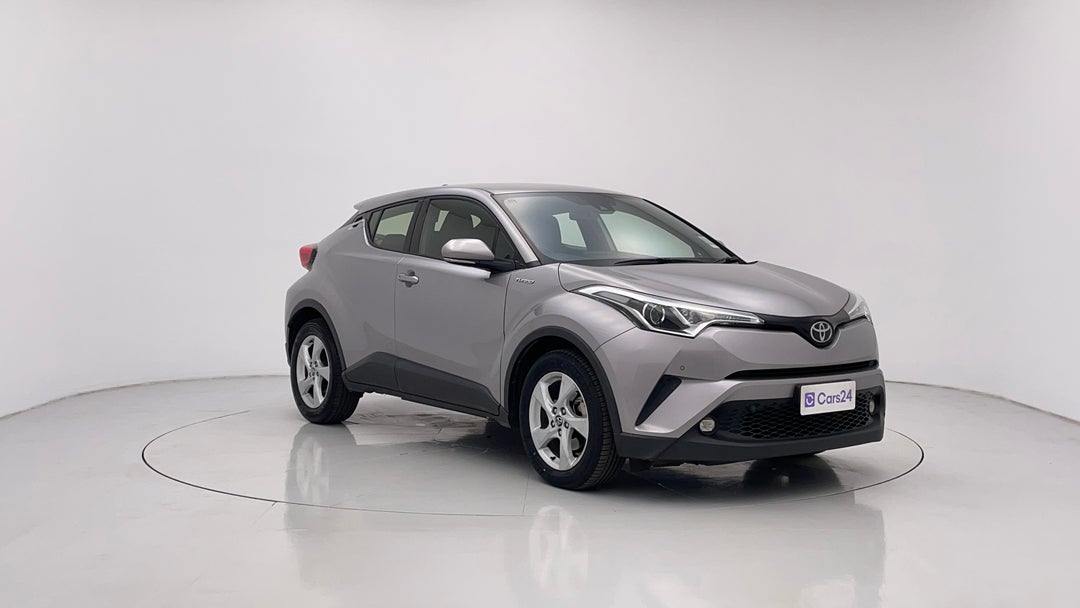 2018 Toyota C-HR (2WD), Automatic, 158675 km, Right Front Diagonal (45- Degree) View