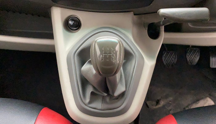 2015 Datsun Go Plus T, Petrol, Manual, 36,339 km, Gear Lever