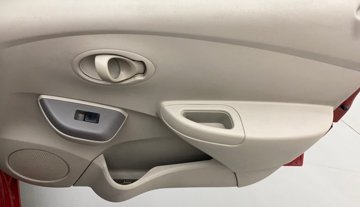 2015 Datsun Go Plus T, Petrol, Manual, 36,339 km, Driver Side Door Panels Control