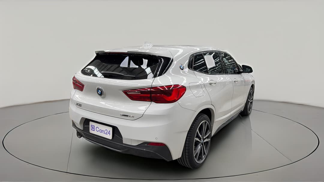 2018 BMW X2 sDrive18i M Sport, Automatic, 68538 km, Right Back Diagonal (45- Degree) View
