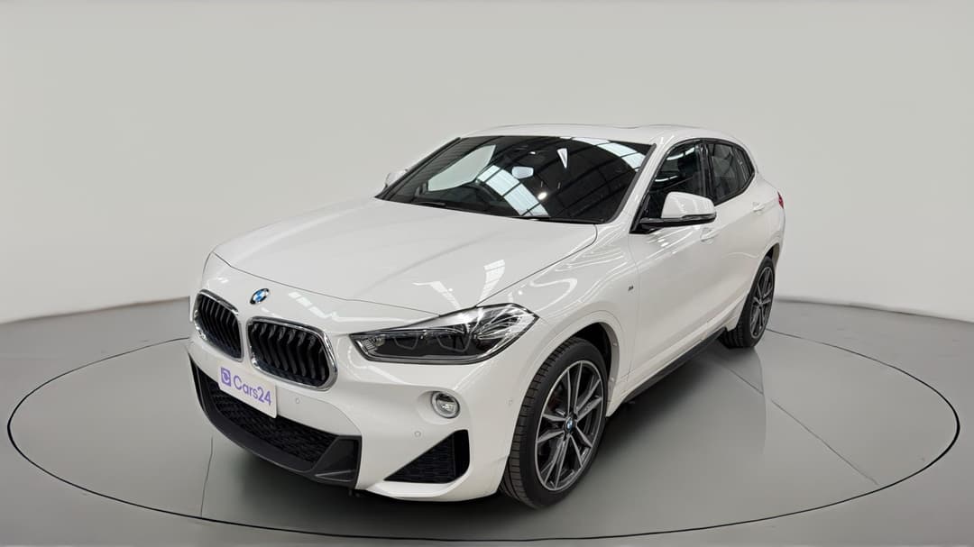 2018 BMW X2 sDrive18i M Sport, Automatic, 68538 km, Left Front Diagonal (45- Degree) View