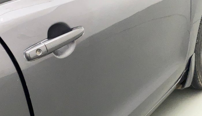 2016 Maruti Baleno DELTA PETROL 1.2, Petrol, Manual, 43,273 km, Driver-side door - Slightly dented