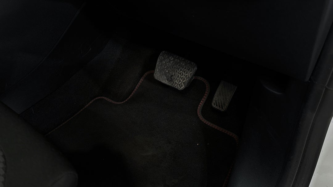 2022 Ford Puma St-line, Automatic, 70839 km, Pedals and Footmat