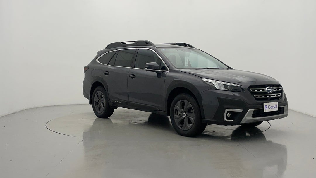 2021 Subaru Outback AWD, Automatic, 24687 km, Right Front Diagonal (45- Degree) View