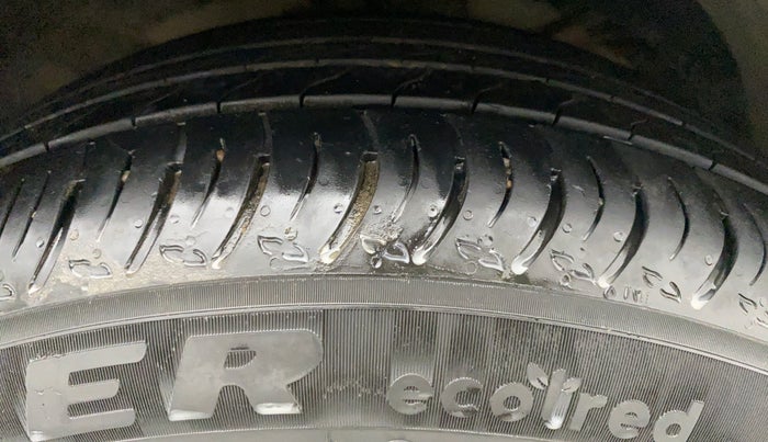 2016 Maruti Baleno DELTA CVT PETROL 1.2, CNG, Automatic, 1,13,205 km, Right Front Tyre Tread