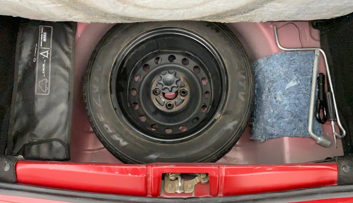 2011 Toyota Etios Liva G, Petrol, Manual, 34,908 km, Spare Tyre