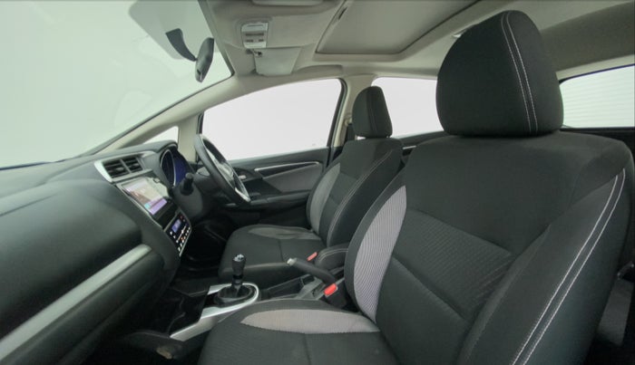 2017 Honda WR-V 1.5 i-DTEC VX MT, Diesel, Manual, 45,947 km, Right Side Front Door Cabin