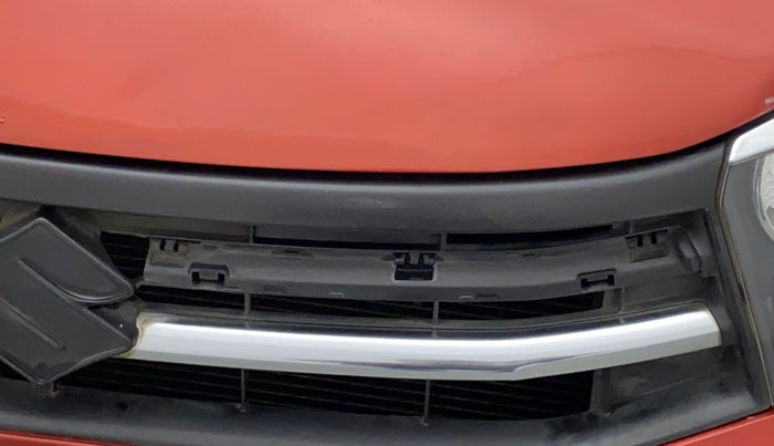 2016 Maruti Celerio ZXI AMT, Petrol, Automatic, 28,346 km, Front bumper - Chrome strip damage