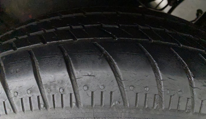 2016 Maruti Celerio ZXI AMT, Petrol, Automatic, 28,346 km, Left Rear Tyre Tread