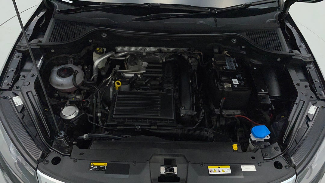 Open Bonnet (Engine)