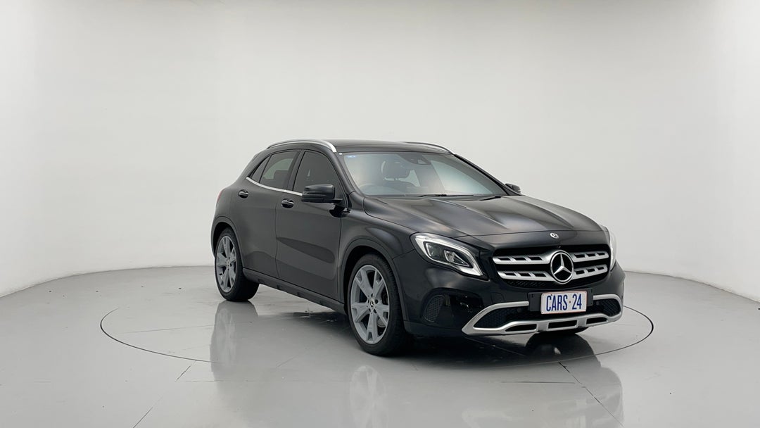 Right Front Diagonal (45- Degree) View