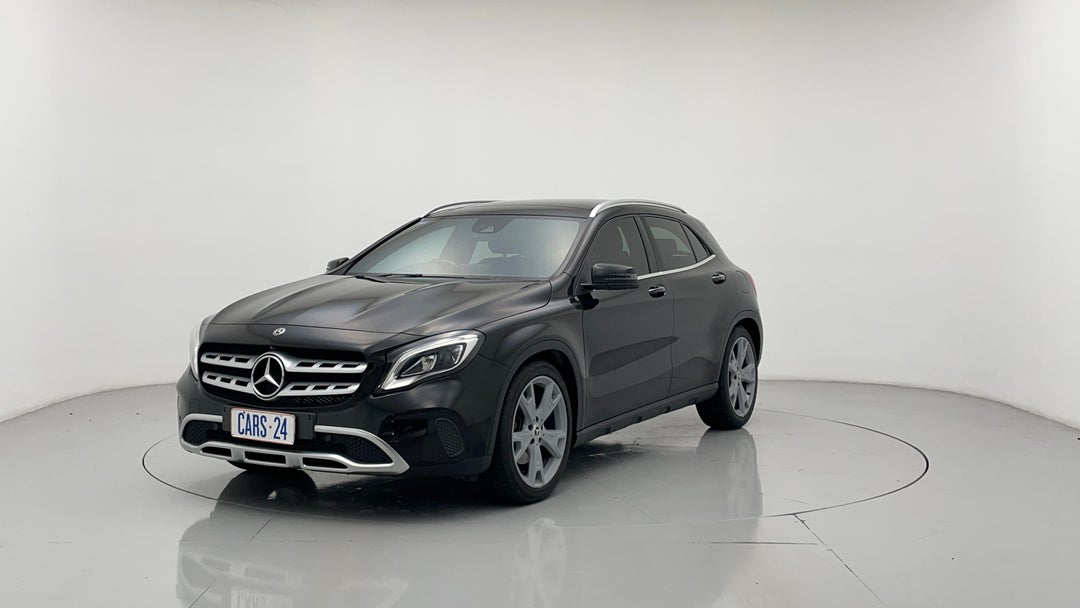 Left Front Diagonal (45- Degree) View