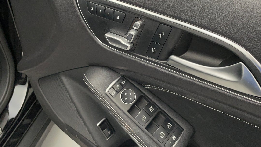 Drivers Side Door Panel Controls