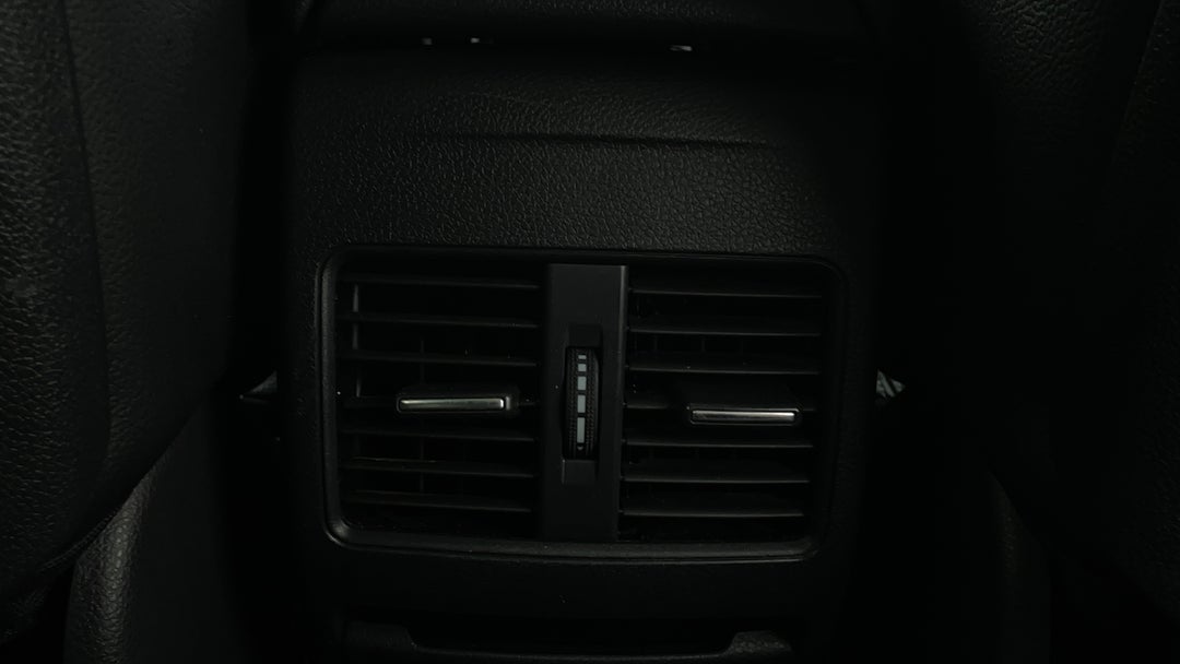 Rear A/C Vent