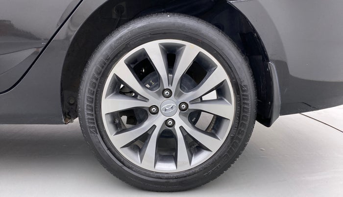 2017 Hyundai Verna 1.6 SX VTVT AT, Petrol, Automatic, 43,037 km, Left Rear Wheel