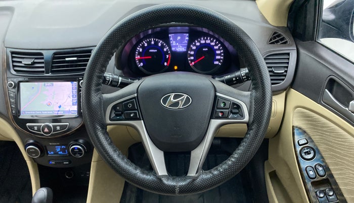 2017 Hyundai Verna 1.6 SX VTVT AT, Petrol, Automatic, 43,037 km, Steering Wheel Close Up