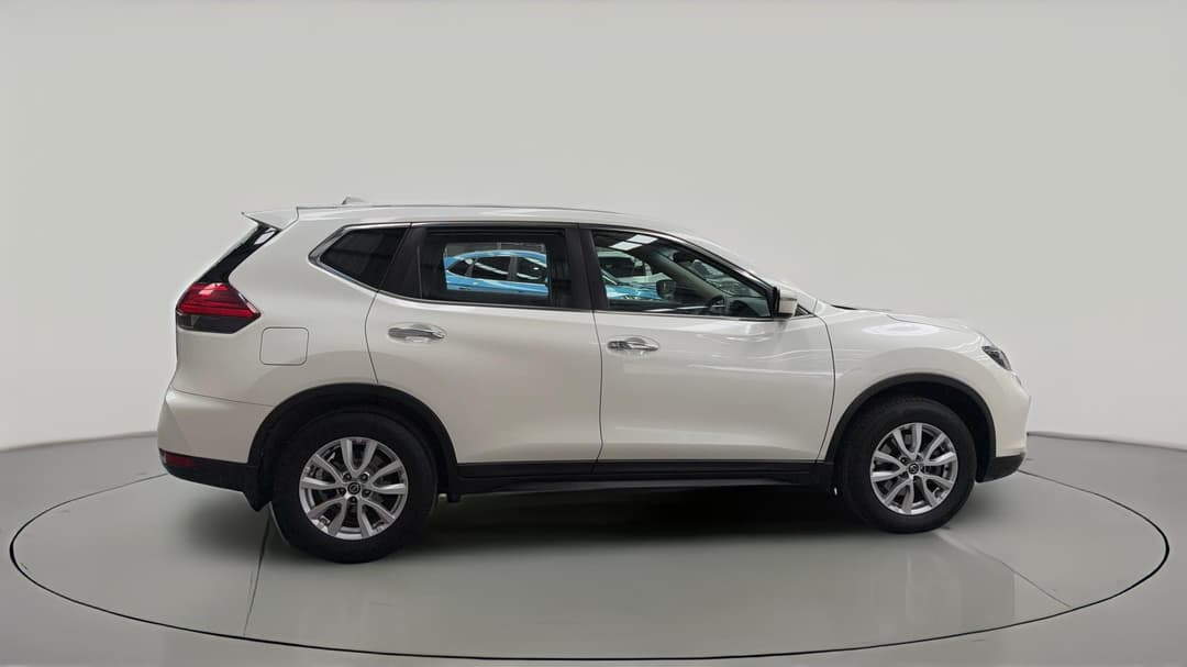 2018 Nissan X-trail St 7 Seat (2WD), Automatic, 143464 km, Right Side View