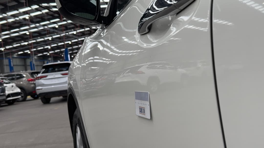 2018 Nissan X-trail St 7 Seat (2WD), Automatic, 143464 km, Doors Front LHS Dent