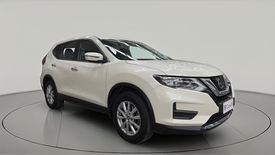 2018 Nissan X-trail St 7 Seat (2WD), Automatic, 143464 km, Right Front Diagonal (45- Degree) View