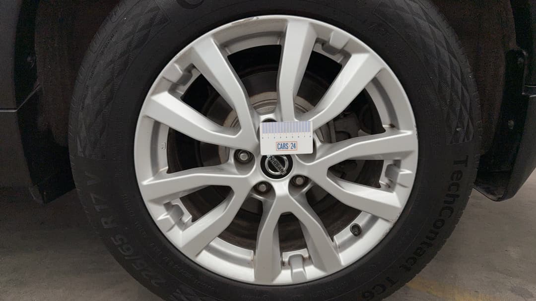 2018 Nissan X-trail St 7 Seat (2WD), Automatic, 143464 km, Wheels Rim Rear LHS Gutter Rash