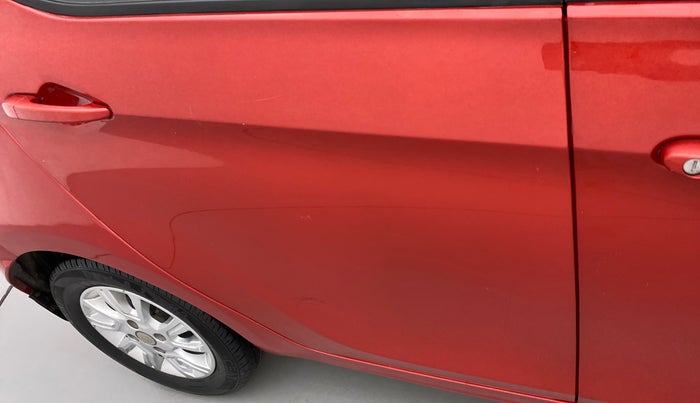 2018 Tata Tiago XZ 1.2 REVOTRON, Petrol, Manual, 85,132 km, Right rear door - Minor scratches