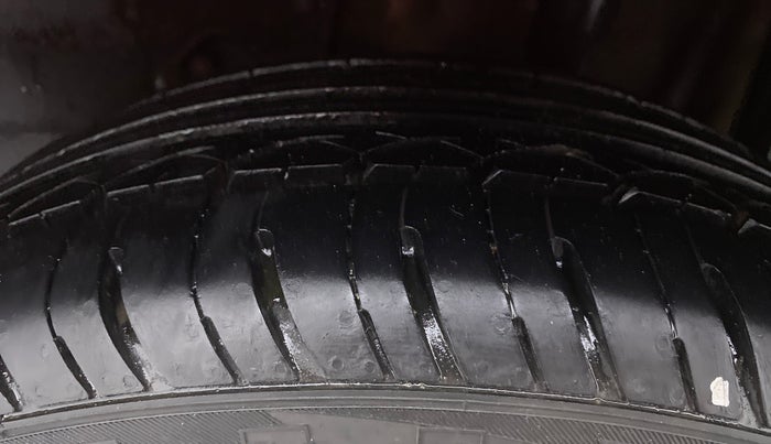 2018 Tata Tiago XZ 1.2 REVOTRON, Petrol, Manual, 85,132 km, Left Rear Tyre Tread