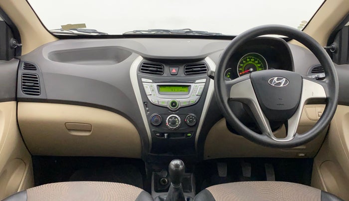 2016 Hyundai Eon SPORTZ, Petrol, Manual, 34,467 km, Dashboard
