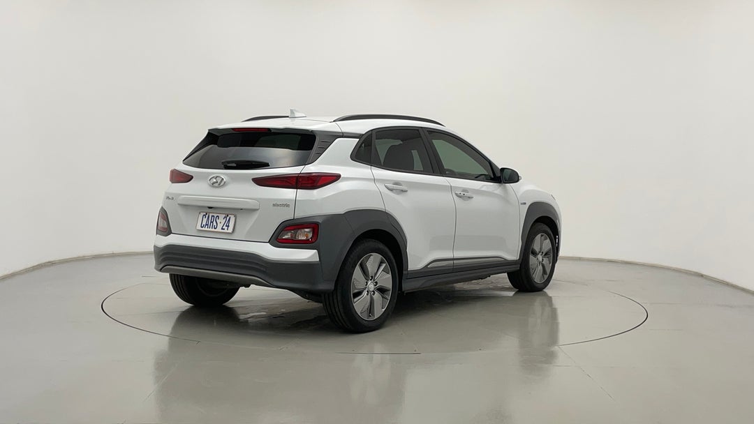 Right Back Diagonal (45- Degree) View