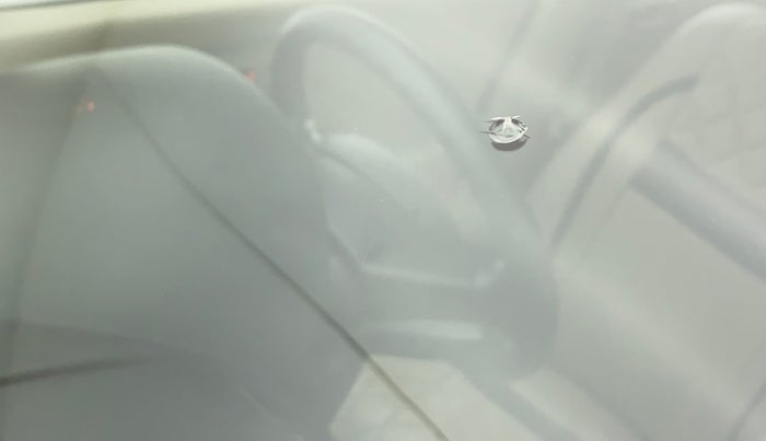 2014 Maruti Swift Dzire LXI, Petrol, Manual, 63,308 km, Front windshield - Minor spot on windshield