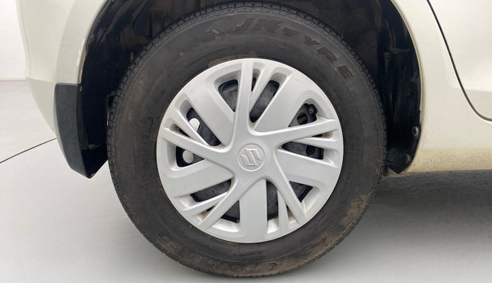 2015 Maruti Swift VXI, Petrol, Manual, 11,061 km, Right Rear Wheel