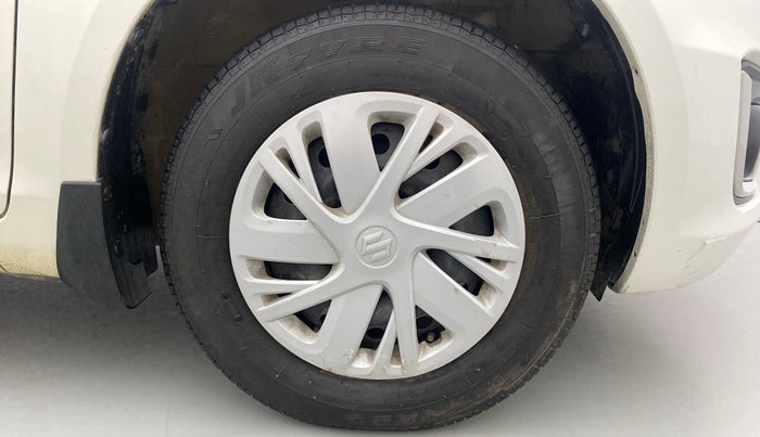 2015 Maruti Swift VXI, Petrol, Manual, 11,061 km, Right Front Wheel