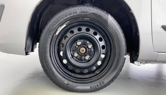 2017 Maruti Wagon R 1.0 VXI, Petrol, Manual, 30,879 km, Left Front Wheel