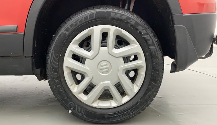 2018 Maruti Vitara Brezza VDI, Diesel, Manual, 28,632 km, Left Rear Wheel