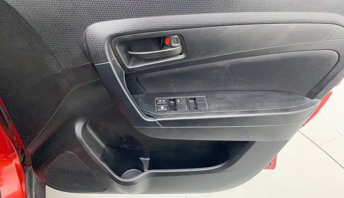 2018 Maruti Vitara Brezza VDI, Diesel, Manual, 28,632 km, Driver Side Door Panels Control