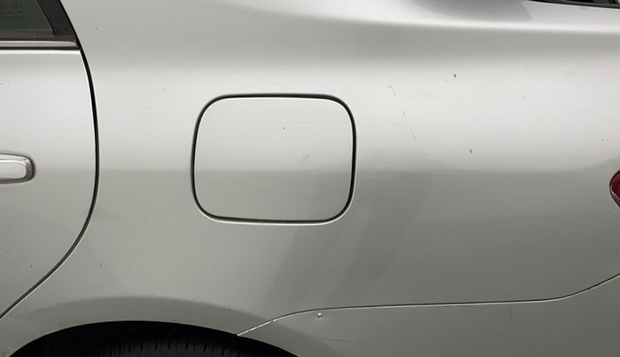 2010 Toyota Corolla Altis G PETROL, Petrol, Manual, 69,278 km, Left quarter panel - Minor scratches