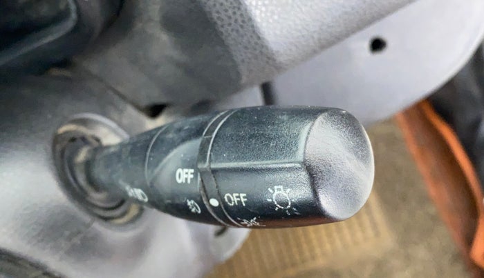 2018 Renault Kwid RXL, Petrol, Manual, 29,756 km, Combination switch - Headlights Switch not working