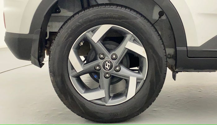 2020 Hyundai VENUE 1.0 TURBO GDI SX+ AT, Petrol, Automatic, 3,201 km, Right Rear Wheel
