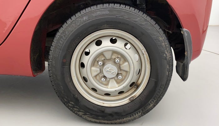 2012 Hyundai Eon D-LITE+, Petrol, Manual, 38,911 km, Left Rear Wheel