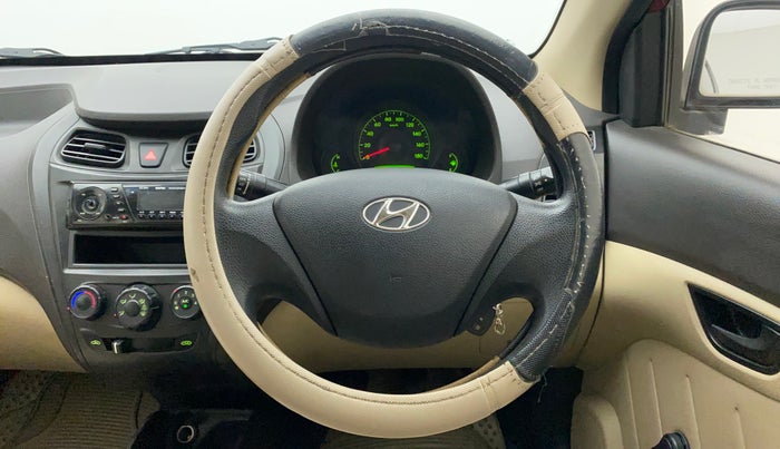 2012 Hyundai Eon D-LITE+, Petrol, Manual, 38,911 km, Steering Wheel Close Up