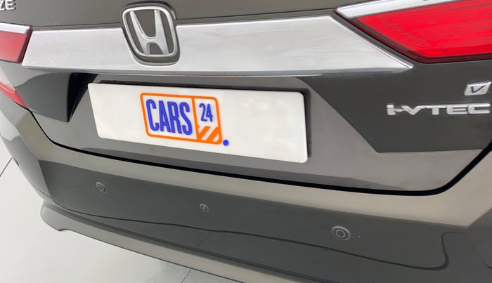 2018 Honda Amaze 1.2 V CVT I VTEC, Petrol, Automatic, 23,910 km, Infotainment system - Parking sensor not working