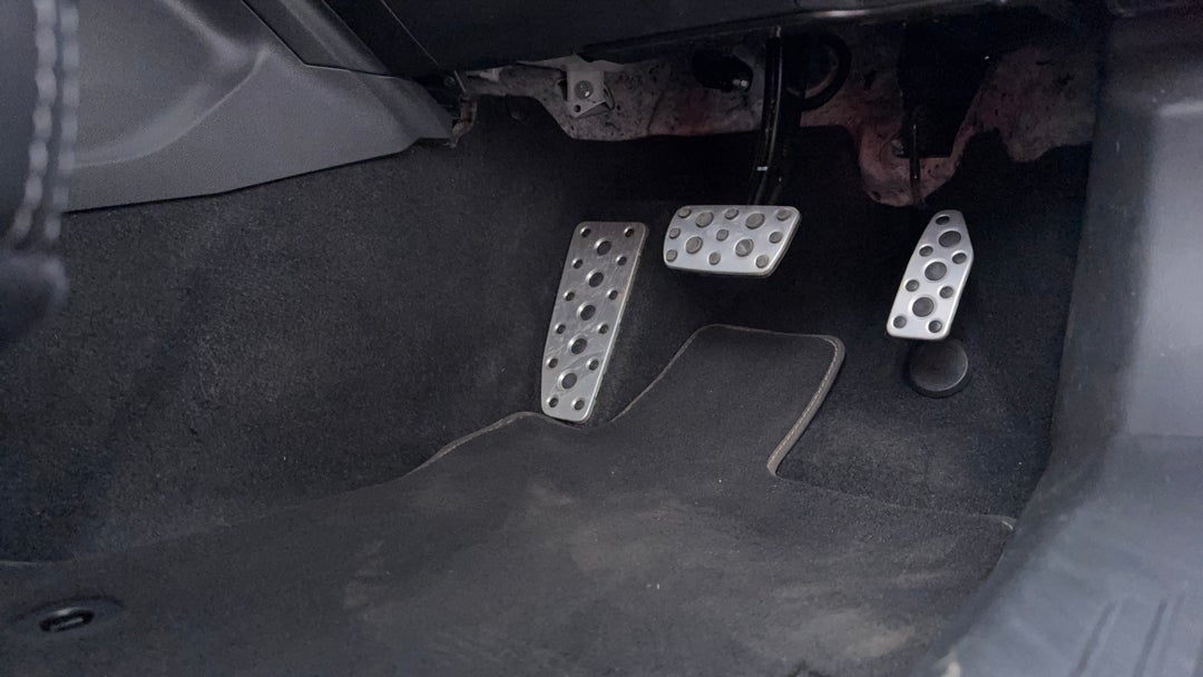 Pedals and Footmat