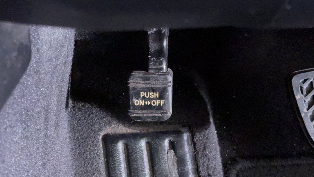 2017 Toyota Camry Altise, Automatic, 65184 km, Handbrake