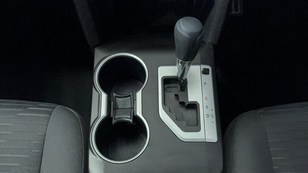 2017 Toyota Camry Altise, Automatic, 65184 km, Gear Lever 