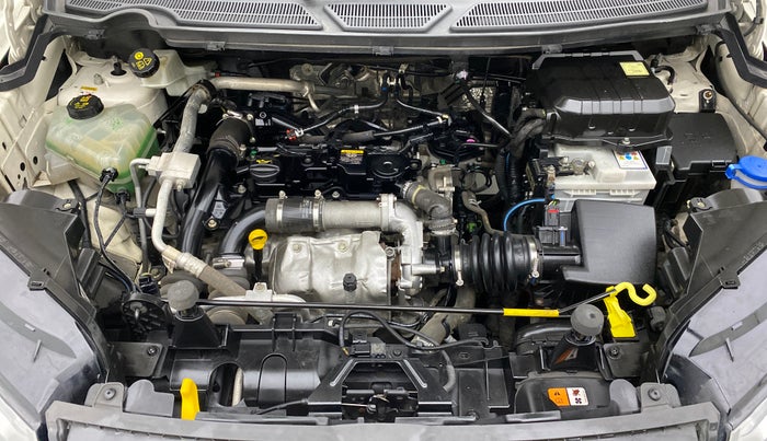 2017 Ford Ecosport 1.5 TREND TDCI, Diesel, Manual, 33,857 km, Engine Bonet View