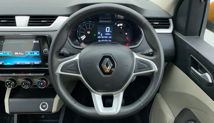 2020 Renault TRIBER RXZ AT, Petrol, Automatic, 18,112 km, Steering Wheel Close Up