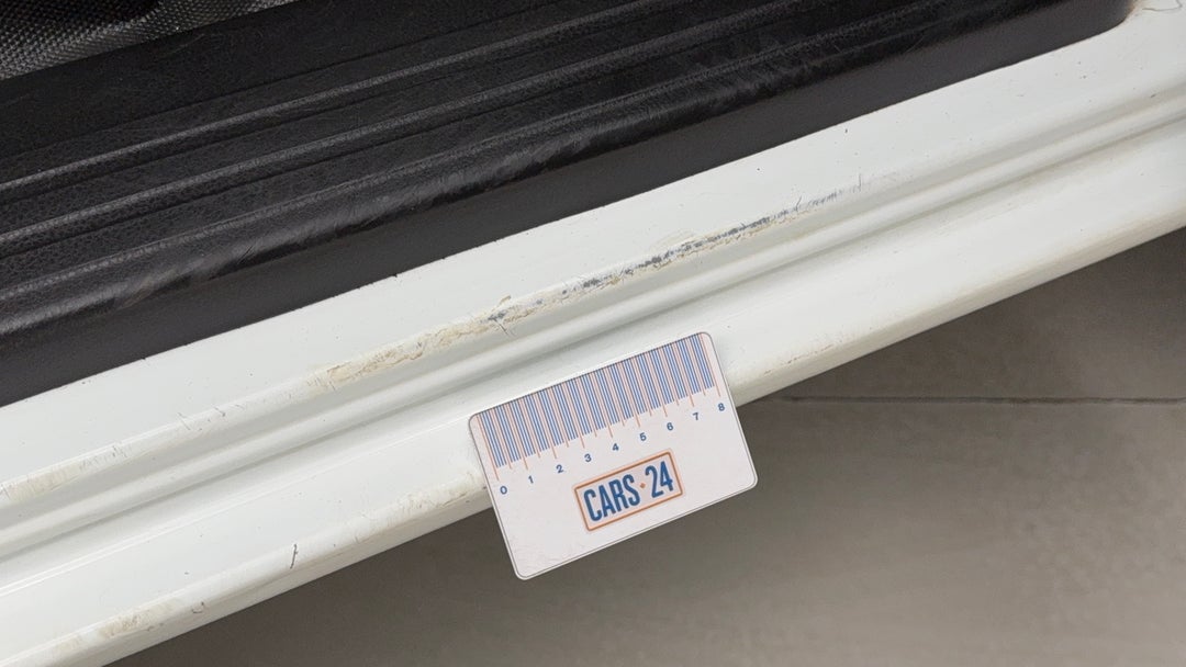 Door Sills Front RHS Scratch