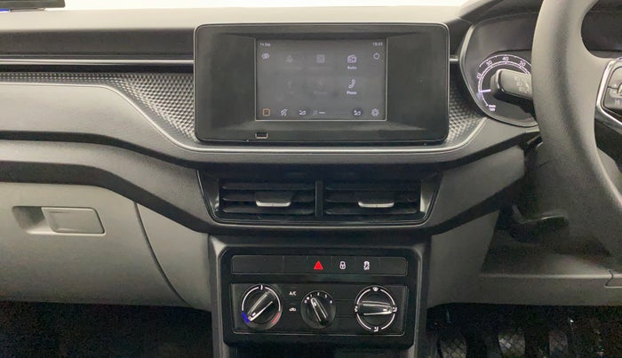 2021 Skoda KUSHAQ ACTIVE 1.0 TSI MT, Petrol, Manual, 7,459 km, Air Conditioner