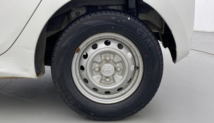2015 Hyundai Eon D LITE PLUS, Petrol, Manual, 11,988 km, Left Rear Wheel