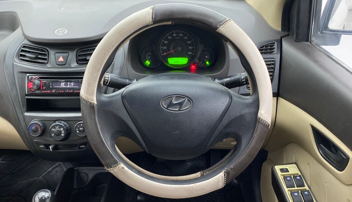 2015 Hyundai Eon D LITE PLUS, Petrol, Manual, 11,988 km, Steering Wheel Close Up