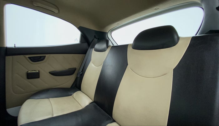 2015 Hyundai Eon D LITE PLUS, Petrol, Manual, 11,988 km, Right Side Rear Door Cabin
